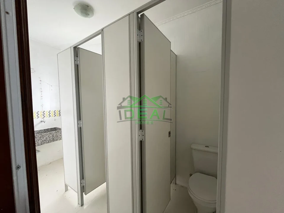 Sobrado comercial para Locação no bairro Alto da Lapa, 3 dorm, 1 suíte, 2 vagas, 318 m, 400 m