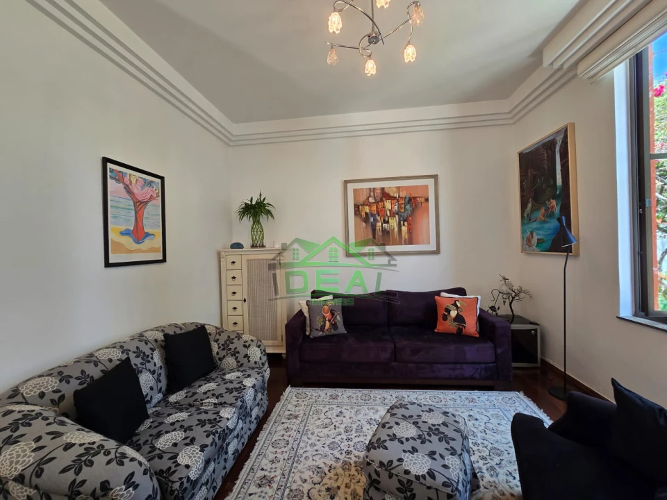 Casa Térrea para Venda no Alto de Pinheiros, 4 Dorms, 2 Suítes e 6 Vagas
