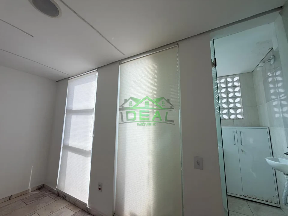 Imagens do imóveis Sobrado Comercial de Alto Padrão para Locação | 425m² | Estrutura Versátil para Clínicas, Laboratórios, Escolas e Serviços