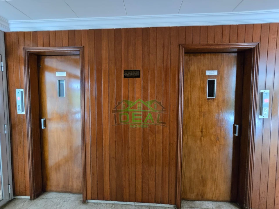 Apartamento para Venda Reformado no Alto da Lapa