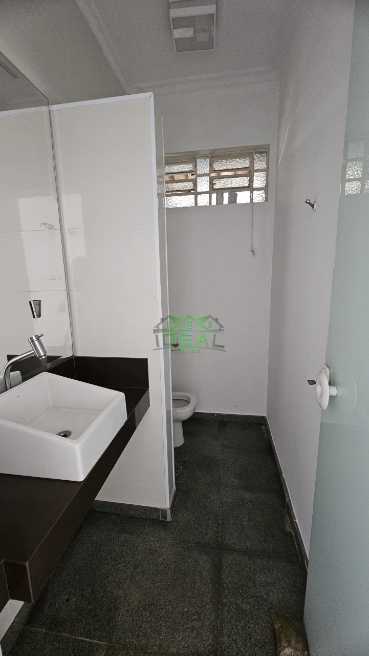 Imagens do imóveis Casa Sobrado Residencial e Comercial para Venda no bairro Alto da Lapa, 5 dorms e 2 vagas