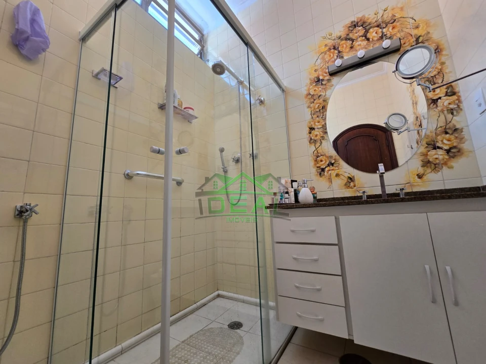 Casa Térrea para Venda no Alto de Pinheiros, 4 Dorms, 2 Suítes e 6 Vagas