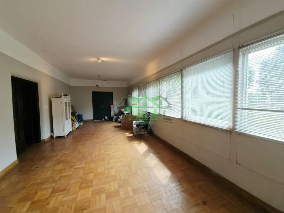Imagens do imóveis Casa Térrea com 3 dormitórios ,3 vagas de garagem