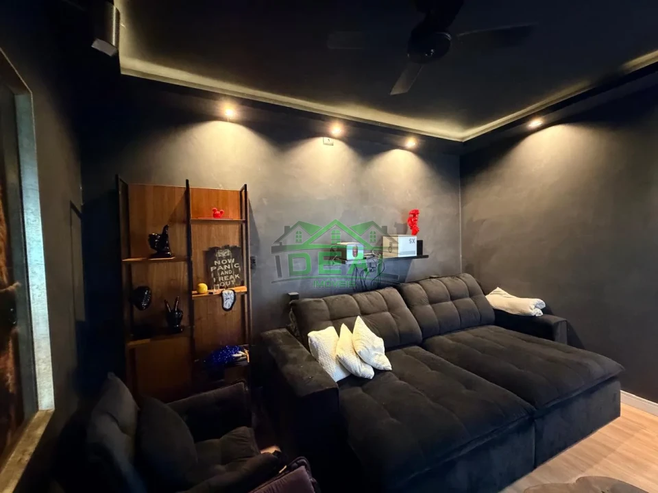 Casa Térrea para Venda na Lapa, 3 dorm(s), 3 suite(s), 4 vaga(s), 276 m²AC e 592AT