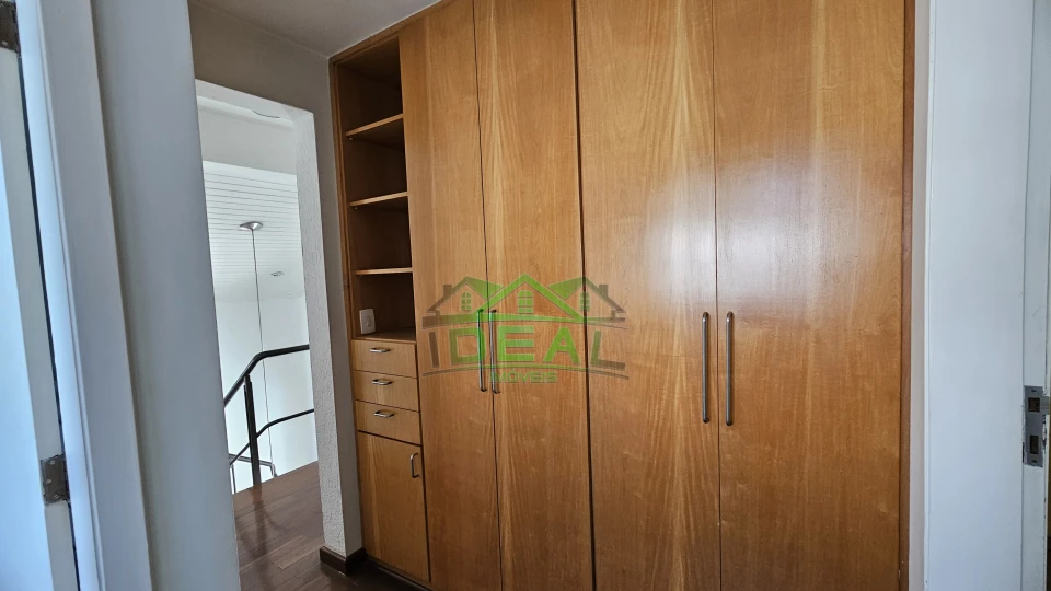 Imagens do imóveis Sobrado para alugar no Alto da Lapa, com estilo único