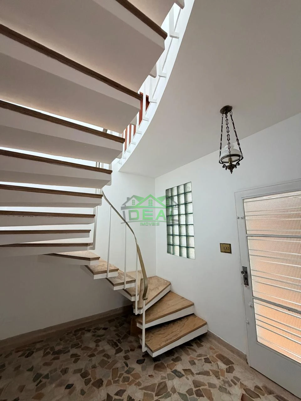 Imagens do imóveis Casa para Alugar no Alto da Lapa, 3 Dorm, 3 Banheiros e 4 Vagas