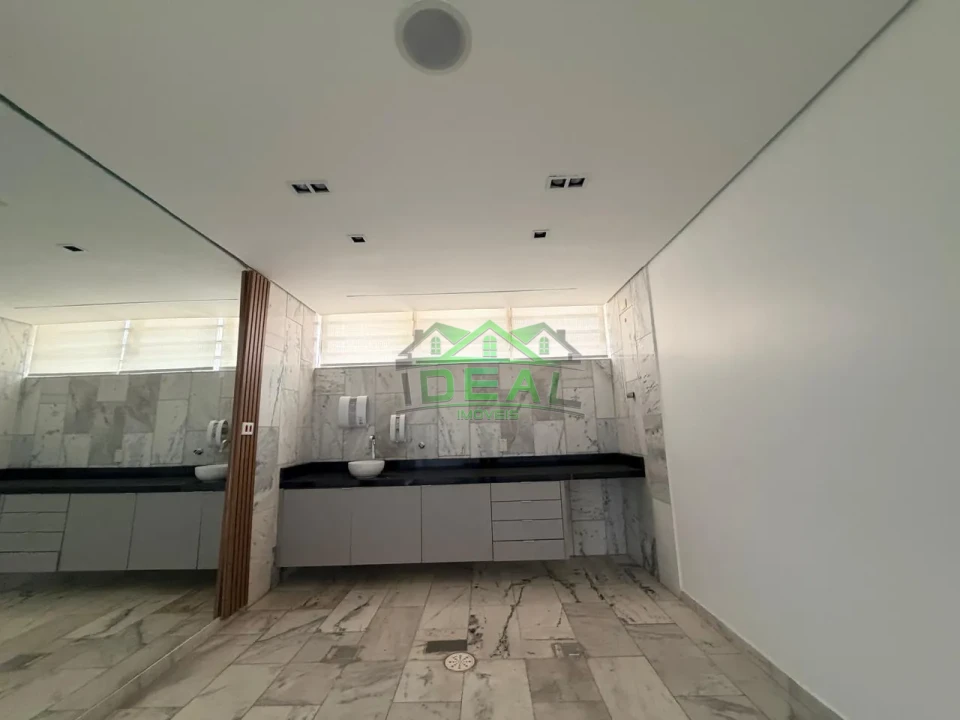 Imagens do imóveis Sobrado Comercial de Alto Padrão para Locação | 425m² | Estrutura Versátil para Clínicas, Laboratórios, Escolas e Serviços