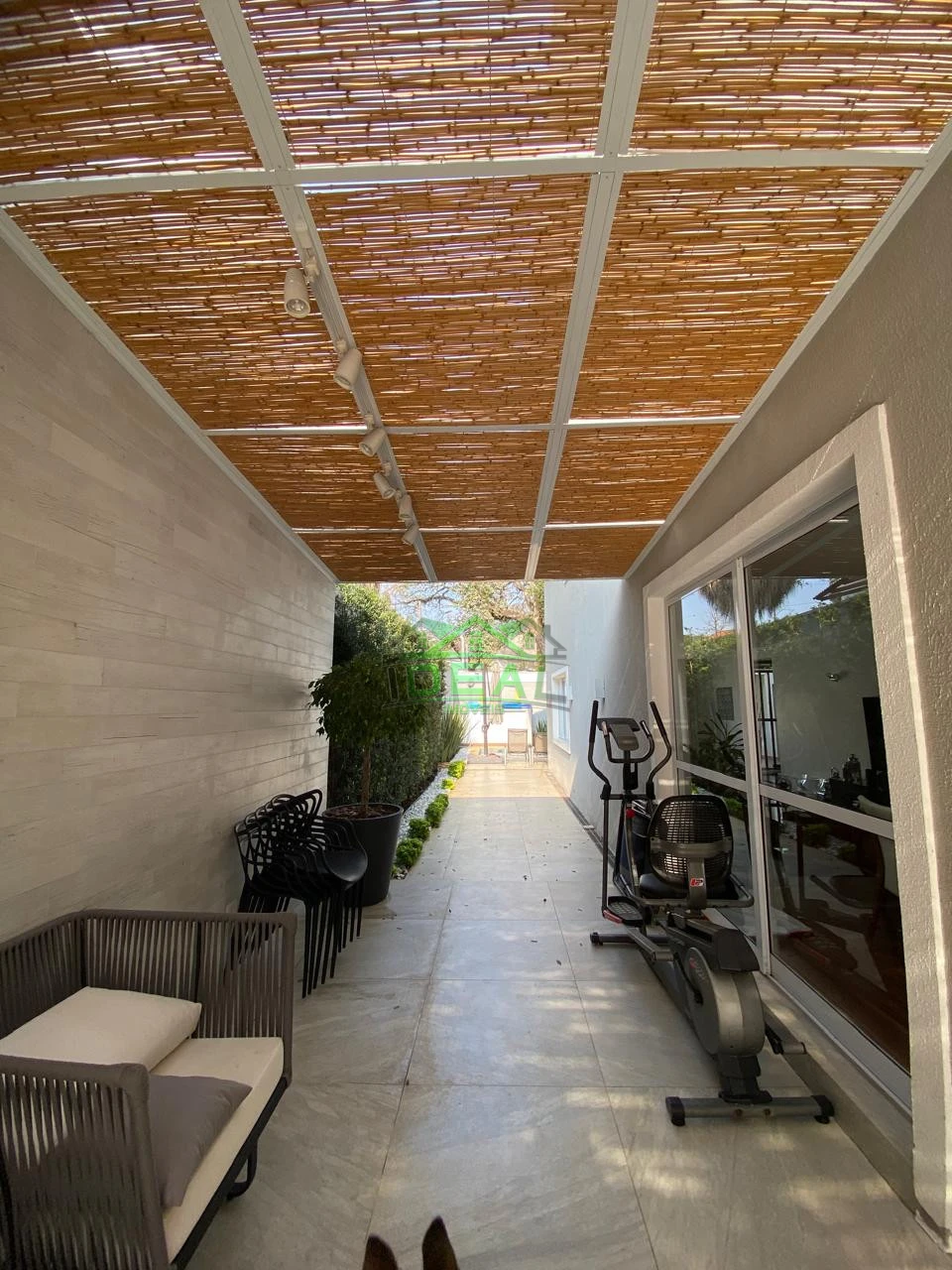Casa Reformada para Venda no Alto da Lapa, 4 dorm, 2 vagas, 260 m², 367 m²