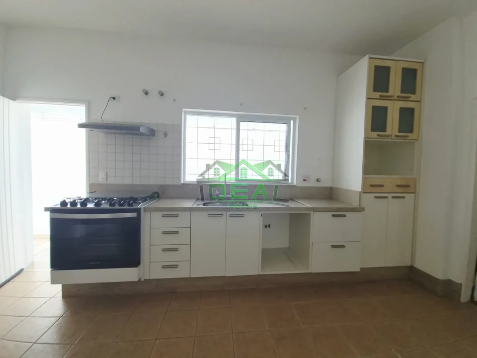 Imagens do imóveis Casa térrea para locação | 3 dormitórios, sendo 1 suíte, com piscina