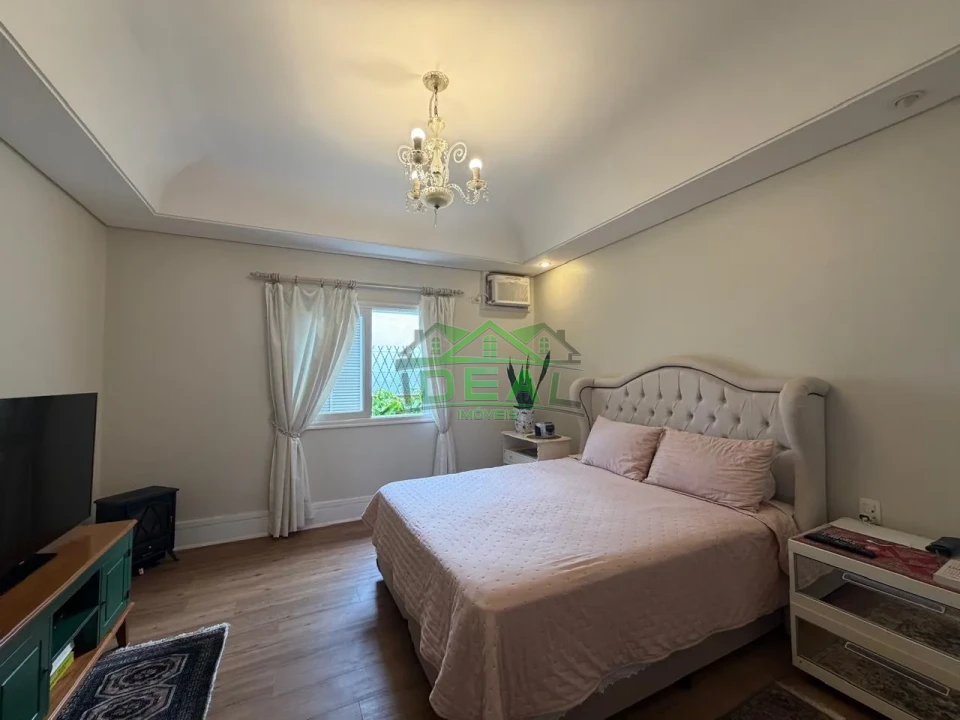 Imagens do imóveis Incomparavel Casa na Vila Madalena, 5 Suítes, 4 Vagas, Quintal e Churrasqueira