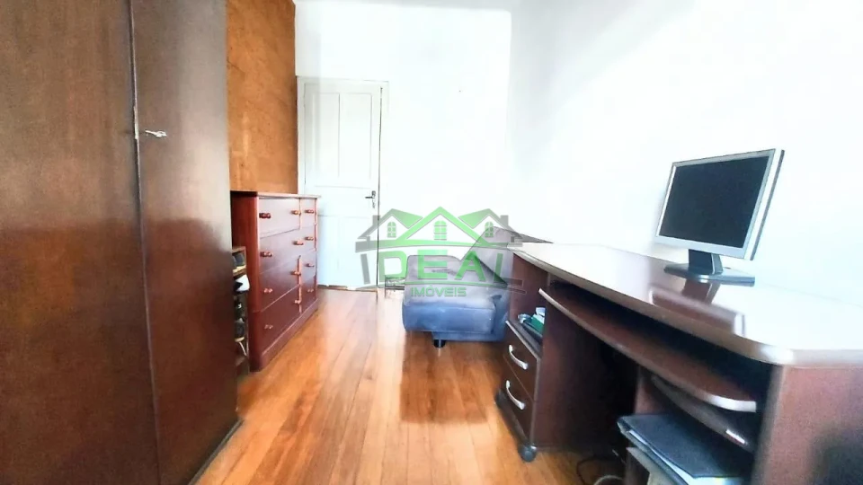 Casa Térrea a venda- 3 dormitórios sendo 1 suíte