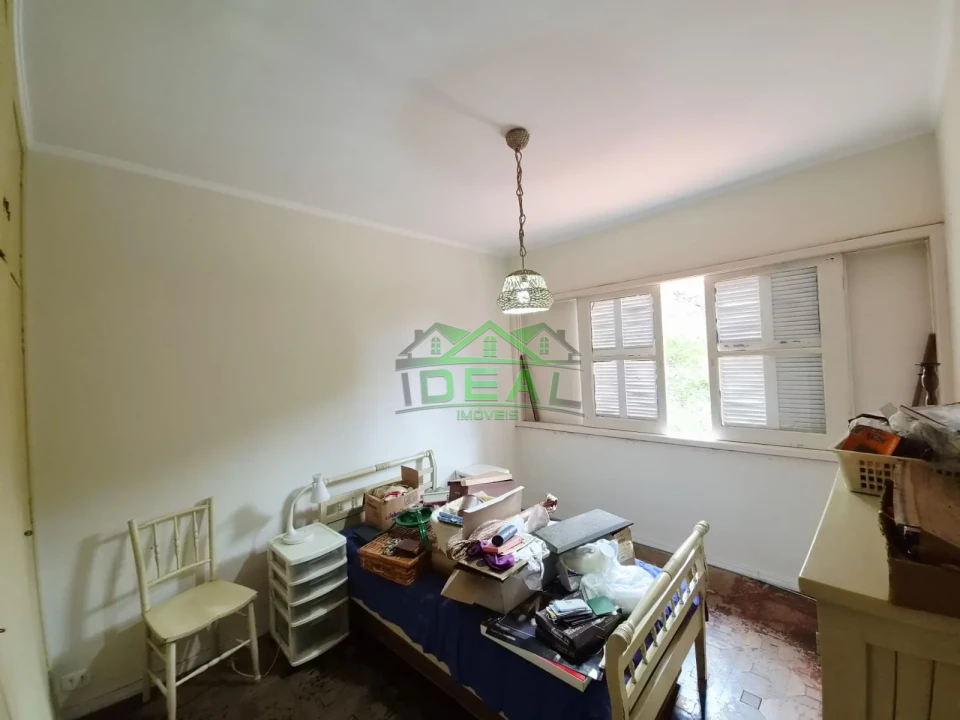 Imagens do imóveis Excelente Imóvel, com 3 dormitórios, 6 vagas de garagem