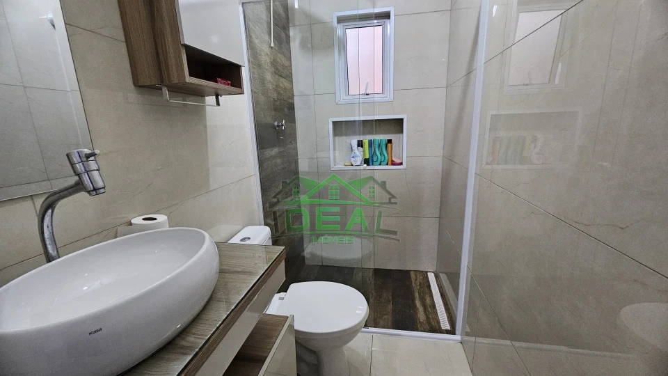 Imagens do imóveis Venda Casa Térrea no Alto da Lapa, 3 suítes, 3 vagas, 386m²