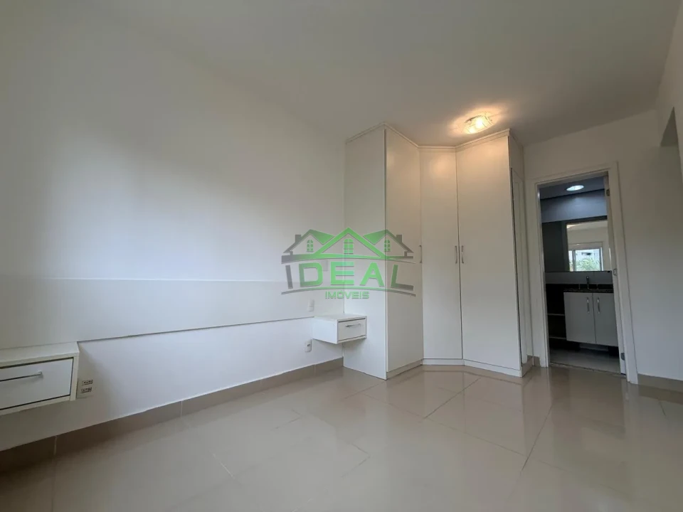 Apartamento para Locação na Vila Ipojuca, Varanda e Lazer Completo