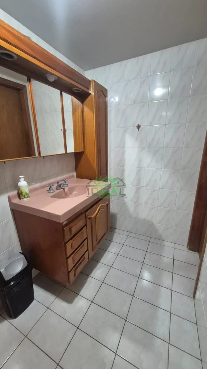 Imagens do imóveis Comercial Para locação,10 salas,13 vagas de garagem