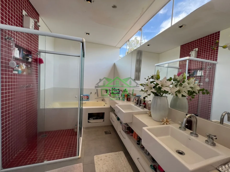 Imagens do imóveis Excelente Sobrado a Venda no Coração da City Lapa, 4Dormitórios sendo 2 suítes, 6 vagas