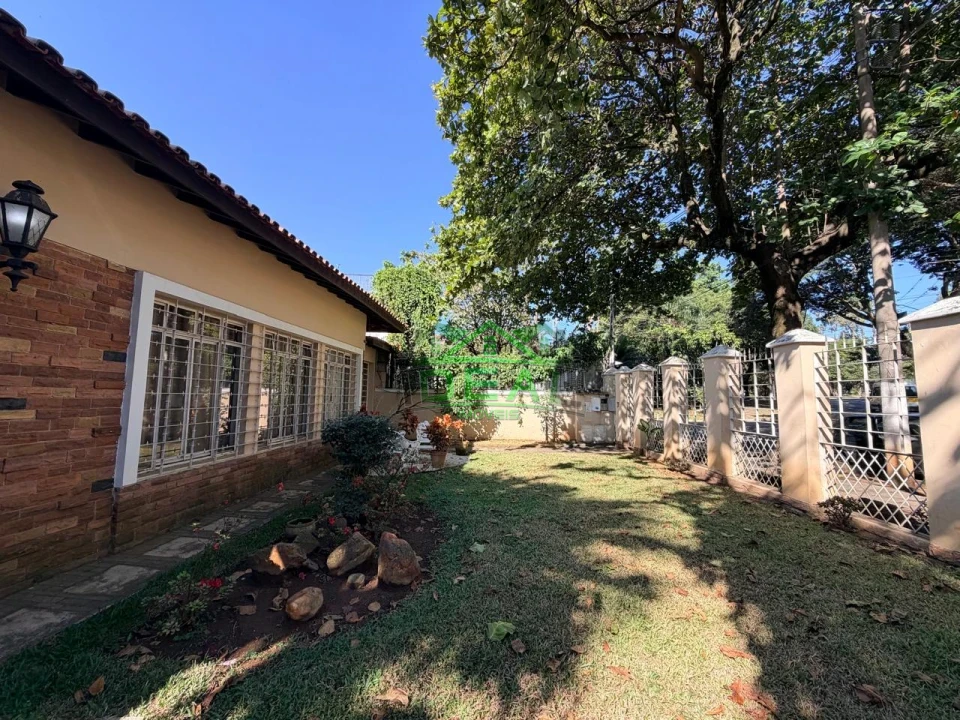 Imagens do imóveis Casa Térrea para Venda no Lapa, 4 suítes,  8 Vagas