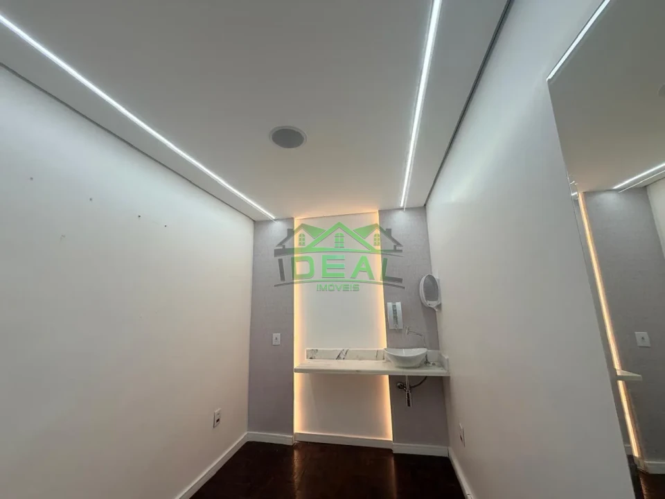 Imagens do imóveis Sobrado Comercial de Alto Padrão para Locação | 425m² | Estrutura Versátil para Clínicas, Laboratórios, Escolas e Serviços