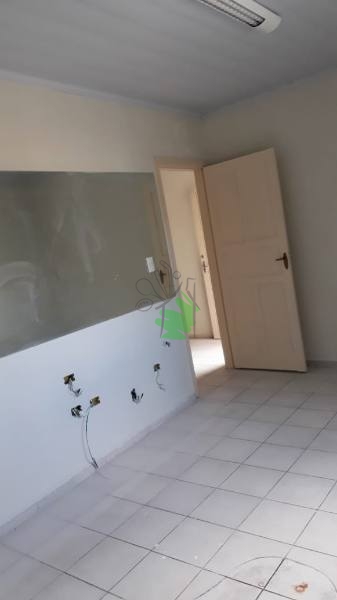 Casa Térrea para Locação no Alto da Lapa, 2 dorm, 2 vagas, 121 m