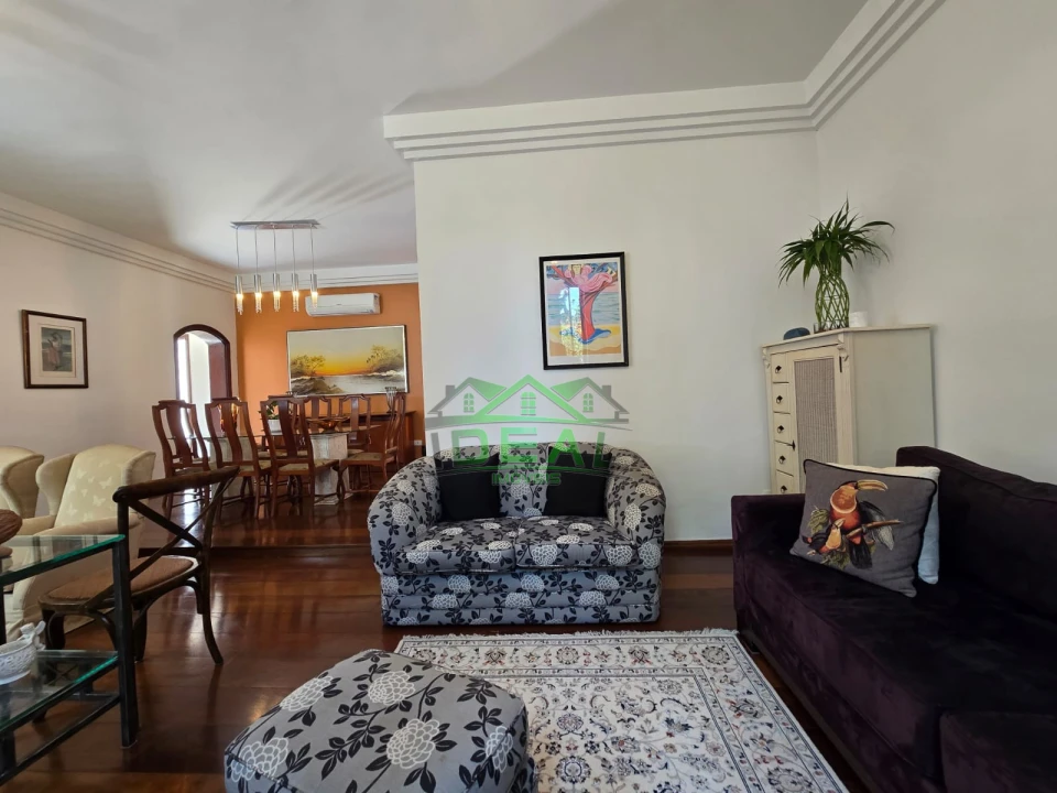 Casa Térrea para Venda no Alto de Pinheiros, 4 Dorms, 2 Suítes e 6 Vagas