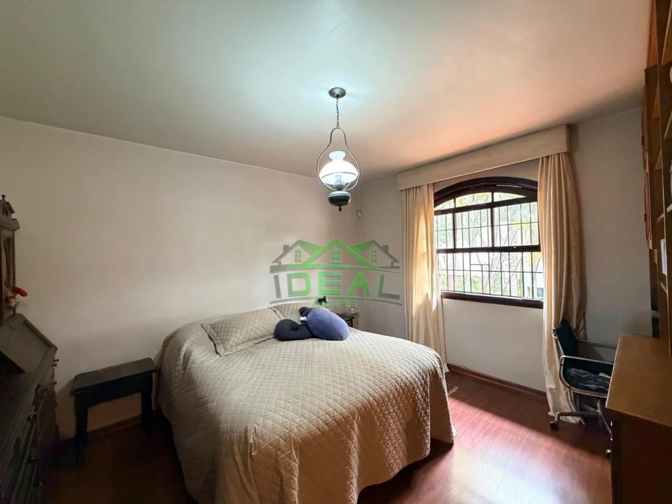 Casa para Venda no Alto da Lapa, 4 Dorm sendo 2 Suítes, 5 Banheiros