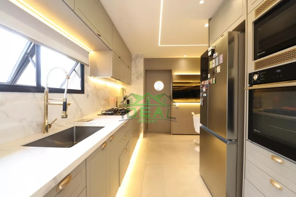 Imagens do imóveis Apartamento para Venda no Alto da Lapa, 3 Suítes, 4 Vagas e 230m²