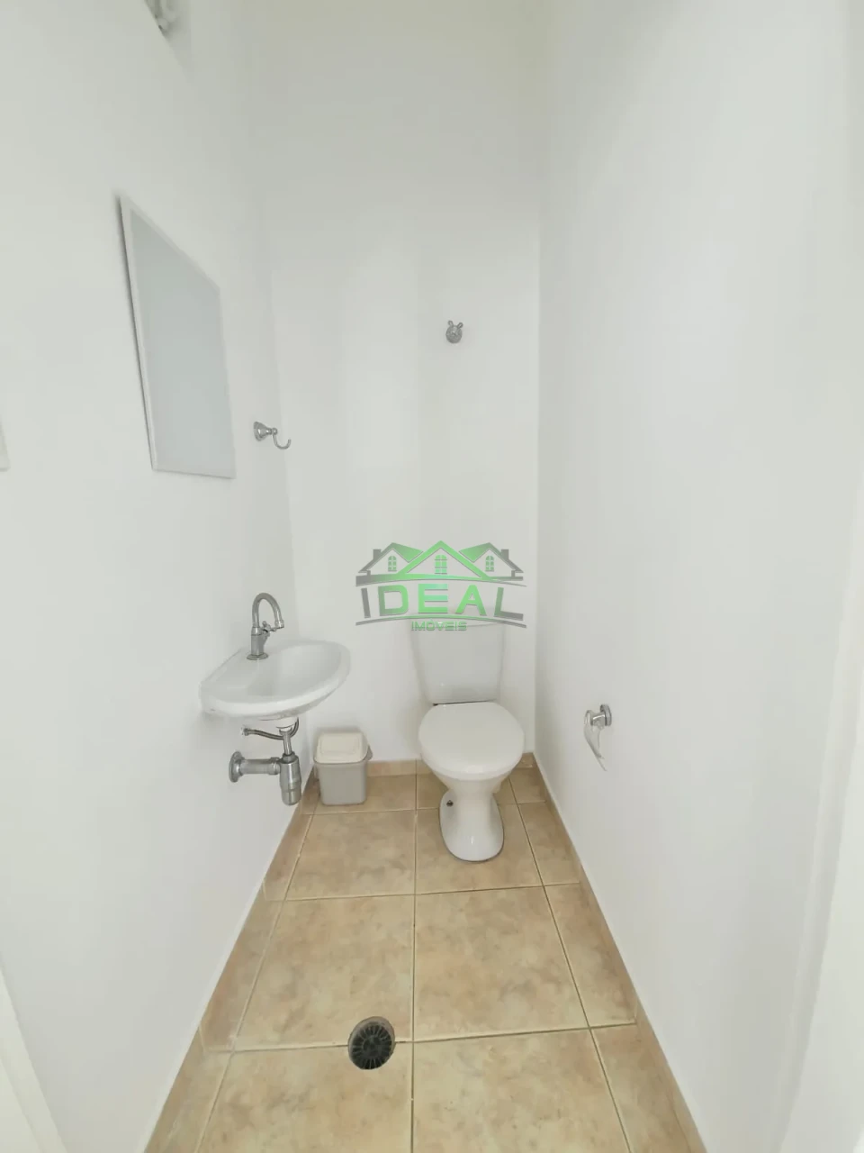 Imagens do imóveis Casa térrea para locação | 3 dormitórios, sendo 1 suíte, com piscina