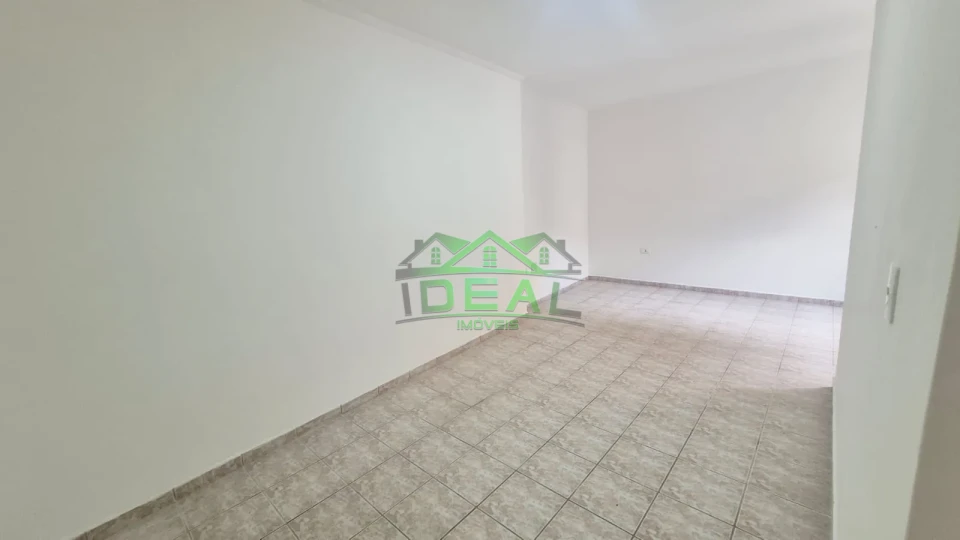 Imagens do imóveis Casa a venda com 2 dormitórios, sendo um suíte, parte inferior com 2 dormitórios,5 vagas de garagem