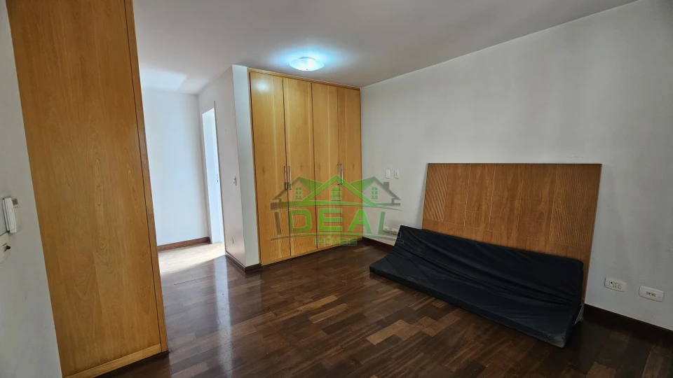 Imagens do imóveis Sobrado para alugar no Alto da Lapa, com estilo único