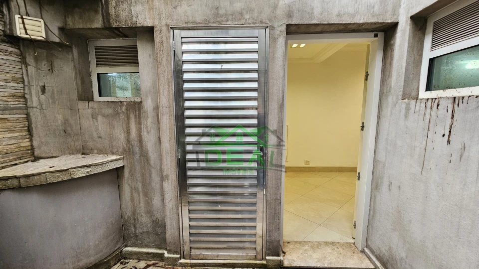 Imagens do imóveis Salão Comercial para Locação em Pinheiros, Restaurante, Farmácia, entre outros