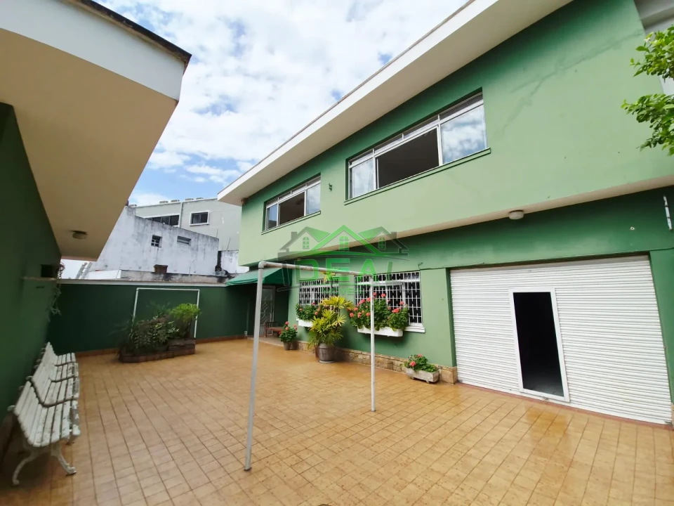 Casa Térrea a Venda no Alto da Lapa | Garagem para 10 Carros