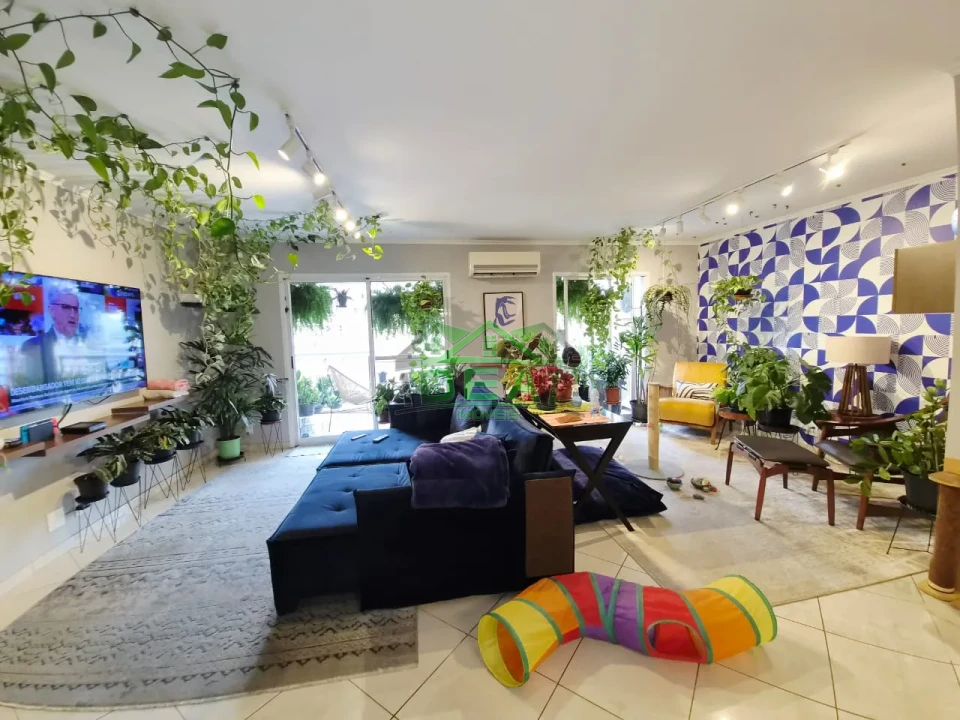 Apartamento a venda com 3 dormitórios , sendo 2 suítes, 3 vagas