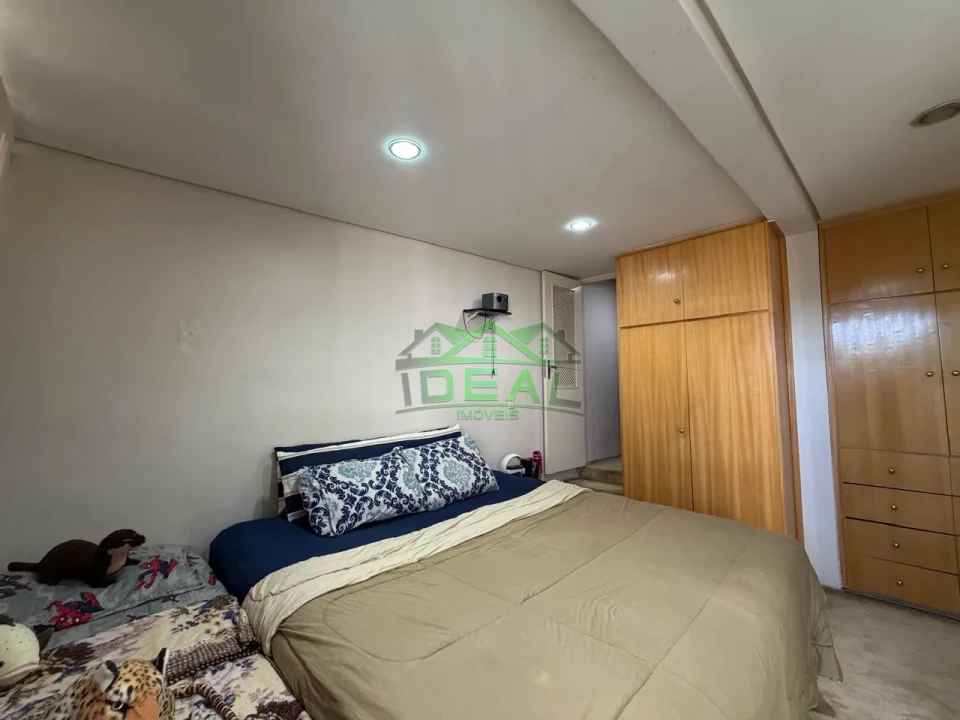 Imagens do imóveis 2 Casas para Venda na Lapa, 500m² terreno, 12 Frente