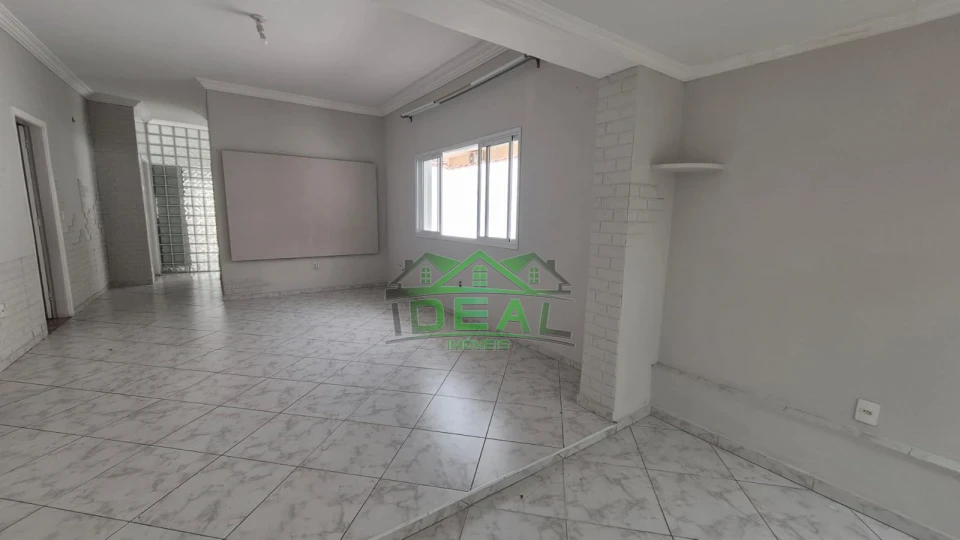 Imagens do imóveis Excelente Casa Térrea para Venda no bairro Alto da Lapa, 3 dorm, 1 suíte, 5 vagas