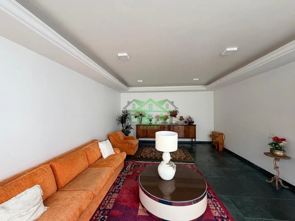 Imagens do imóveis Espaçoso Sobrado para Venda no Alto da Lapa, 4 suítes, 6 Banheiros e 6 Vagas