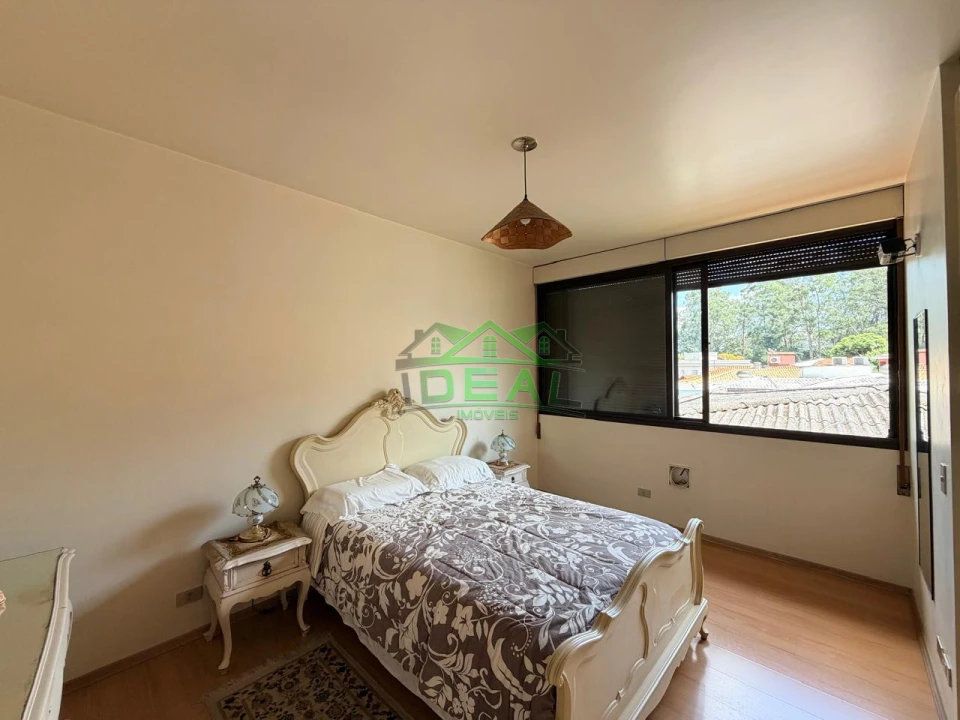 Imagens do imóveis Espaçoso Sobrado para Venda no Alto da Lapa, 4 suítes, 6 Banheiros e 6 Vagas