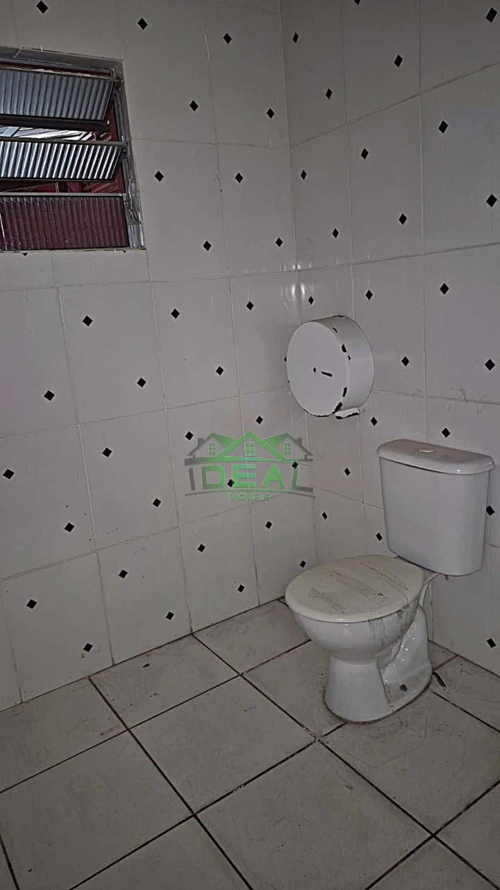 Salão Comercial para Restaurante, Cabelereiro, para Locação em Alto Pinheiros, 225m²