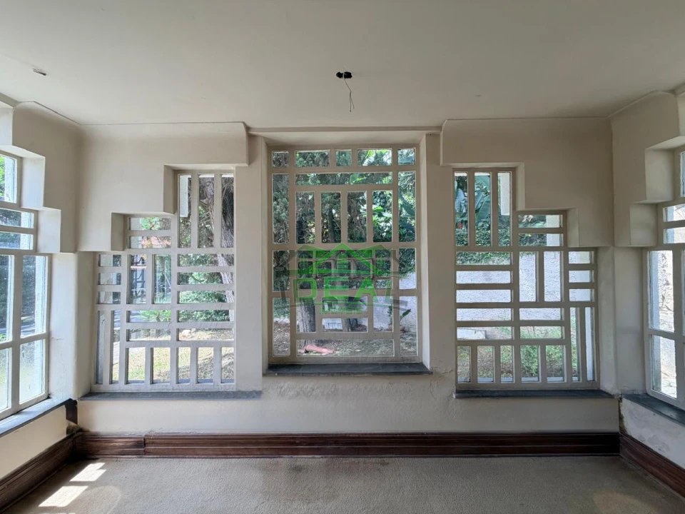 Sobrado para Venda no bairro Alto da Lapa, 3 dorm, 1 suíte, 4 vagas, 180 m