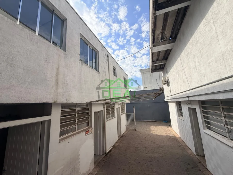 Imagens do imóveis Sobrado Comercial de Alto Padrão para Locação | 425m² | Estrutura Versátil para Clínicas, Laboratórios, Escolas e Serviços