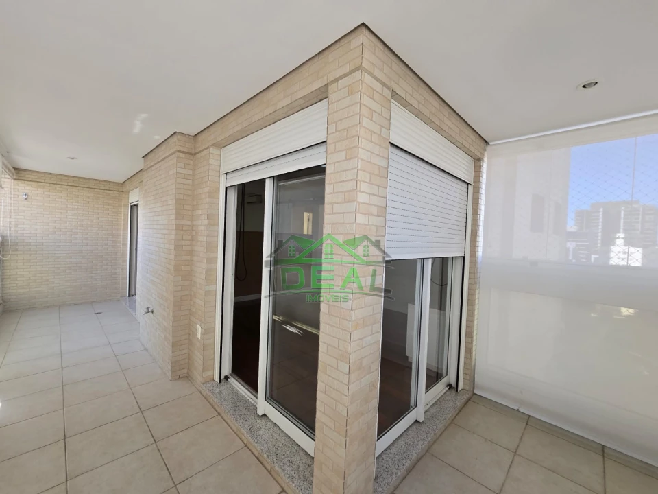 Imagens do imóveis Apartamento à venda no Alto da Lapa, com 366m² e uma unidade por andar