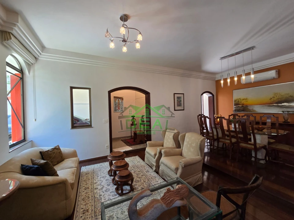 Casa Térrea para Venda no Alto de Pinheiros, 4 Dorms, 2 Suítes e 6 Vagas