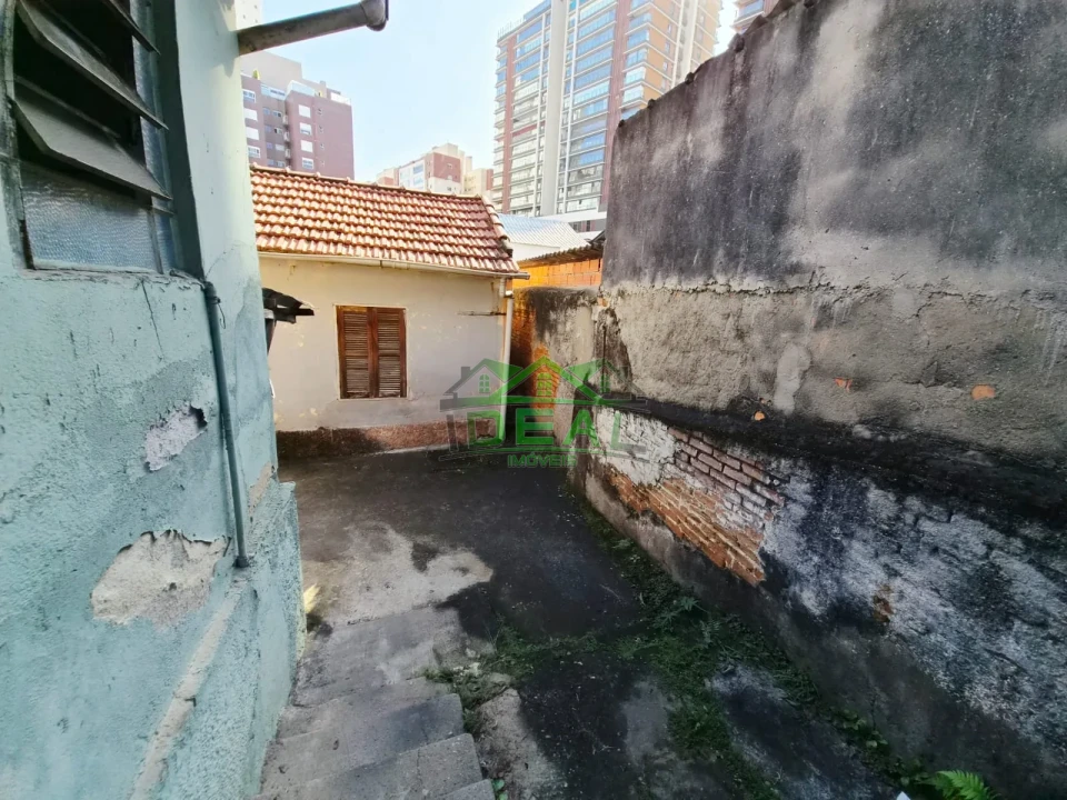 Casa térrea a venda, 2 casas no mesmo terreno, 3 vagas de garagem