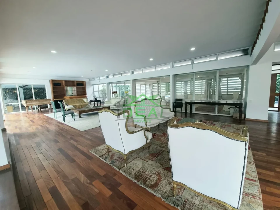 Imagens do imóveis Mansão para Venda Alto da Lapa, com 1.739 metros de terreno