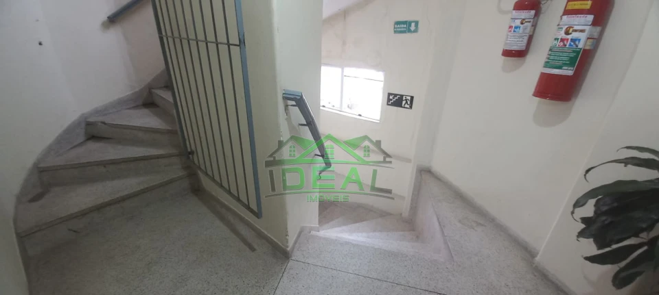 Apartamento para Locação, Próximo ao Metro e Isento de Condomínio/IPTU