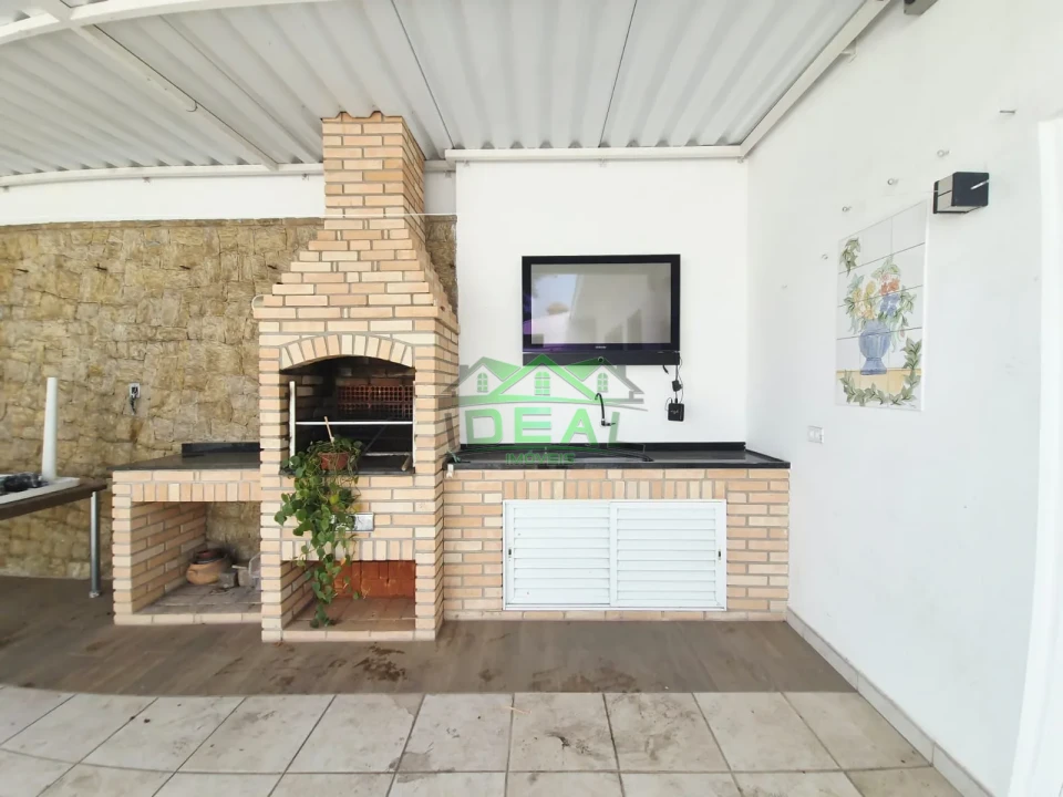 Imagens do imóveis Casa térrea para locação | 3 dormitórios, sendo 1 suíte, com piscina