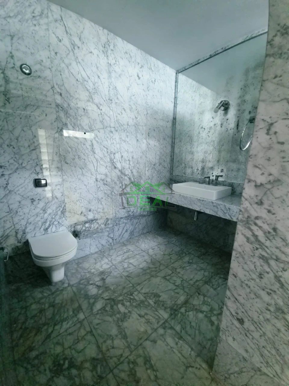 Imagens do imóveis Mansão para Venda Alto da Lapa, com 1.739 metros de terreno