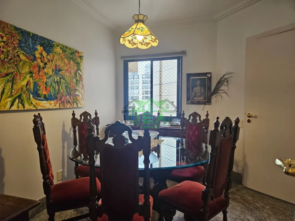 Apartamento de Alto Padrão  | 247m², 4 Suítes, 4 Vagas