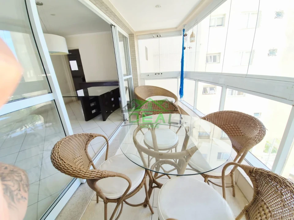 Apartamento a venda com 3 Suítes, armários embutidos, 3 vagas de garagem