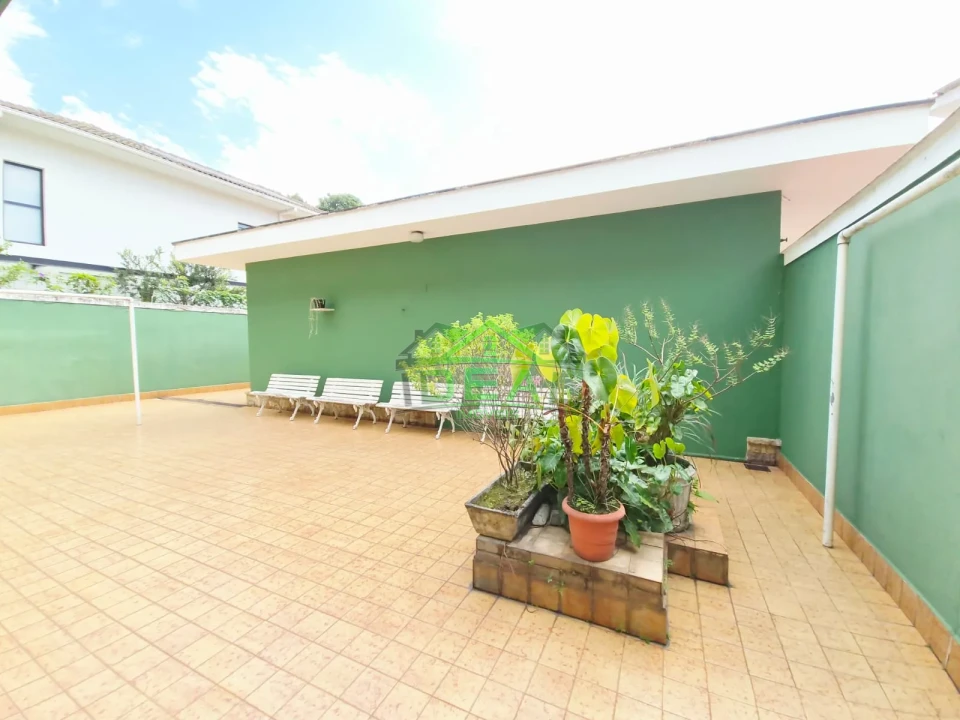 Casa Térrea a Venda no Alto da Lapa | Garagem para 10 Carros