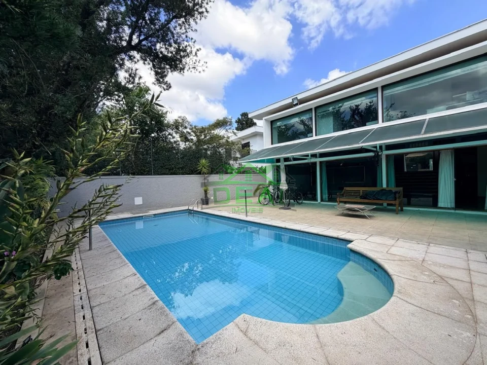 Imagens do imóveis Linda Casa de Arquiteto para Venda no Alto da Lapa, Espaço Gourmet e Piscina